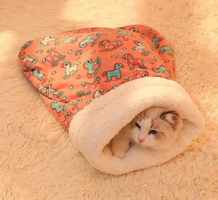 کیسه خواب پشمی گربه و سگ